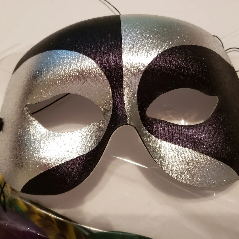 5 Mardi Gras Masks
